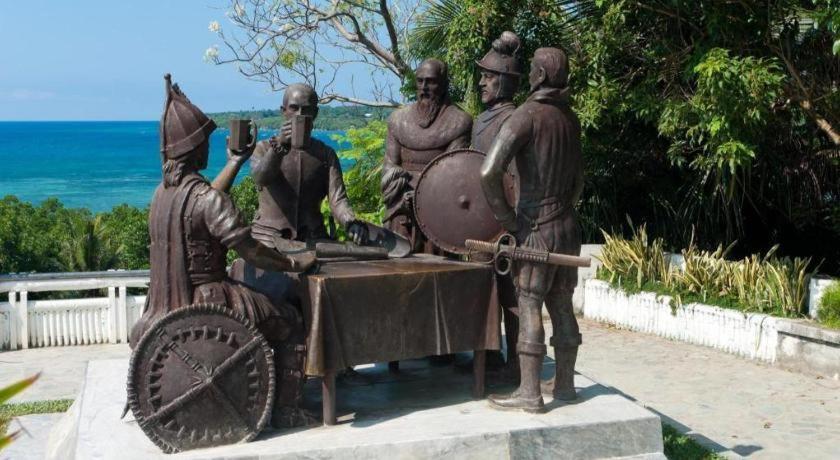 Vest Grand Suites Panglao Eksteriør bilde